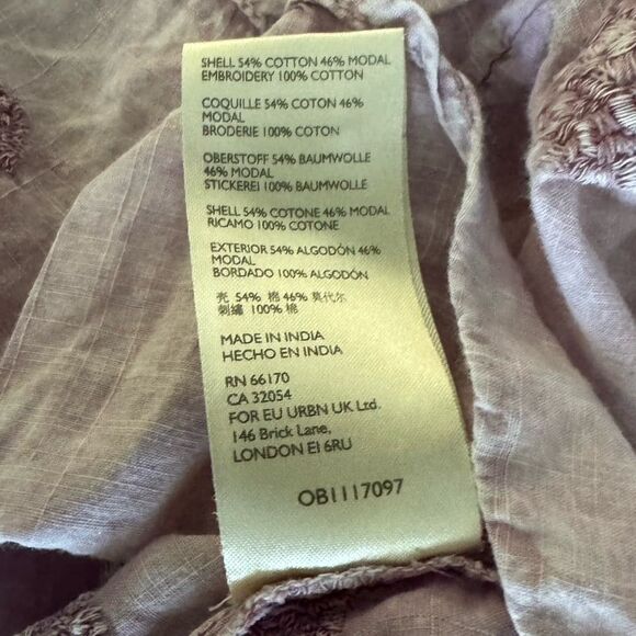 Anthropologie Pilcro The Whitney Embroidered Trapeze Buttondown in Lilac Size M - Picture 10 of 10